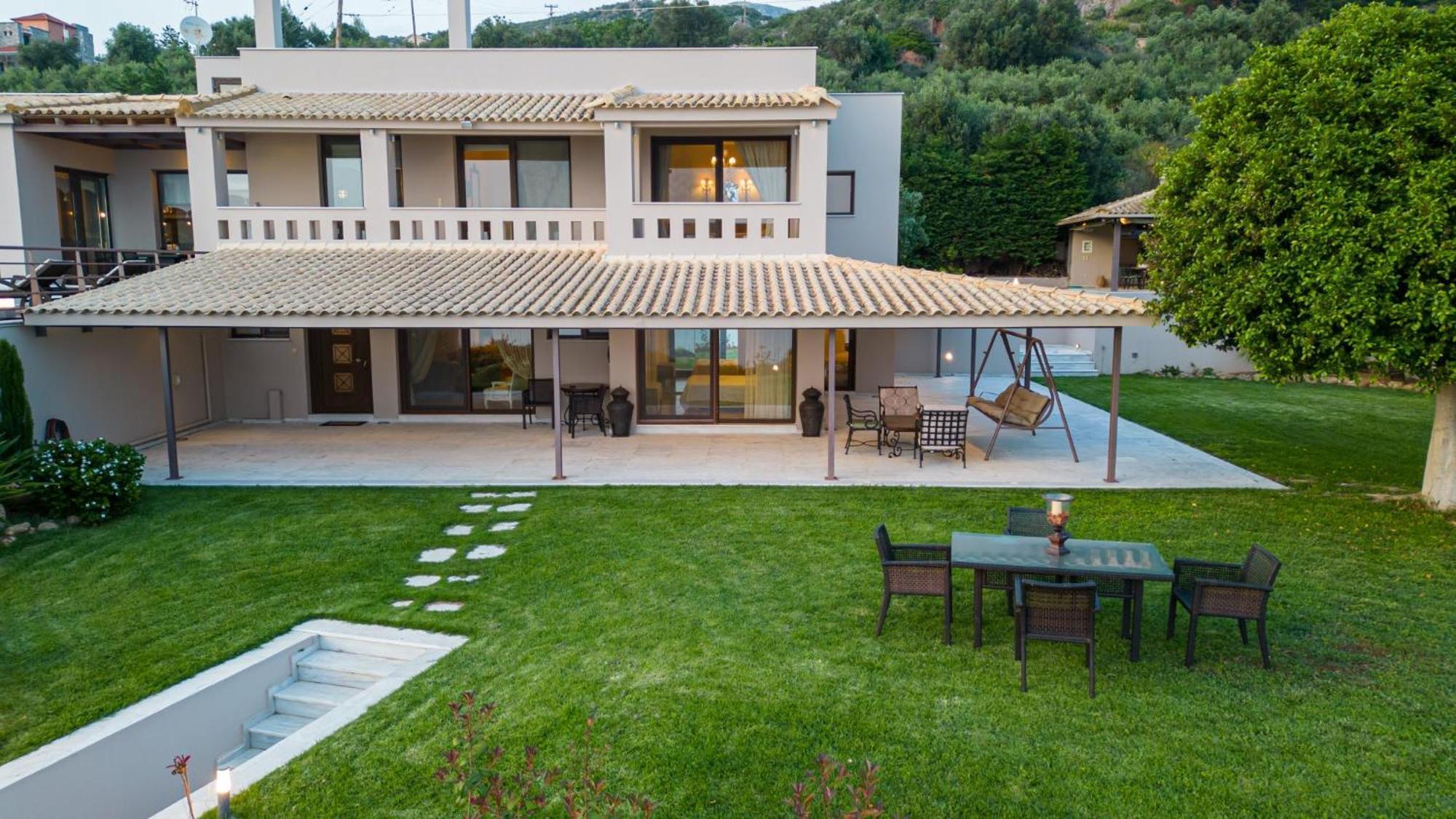 Senso Panorama And Villa *