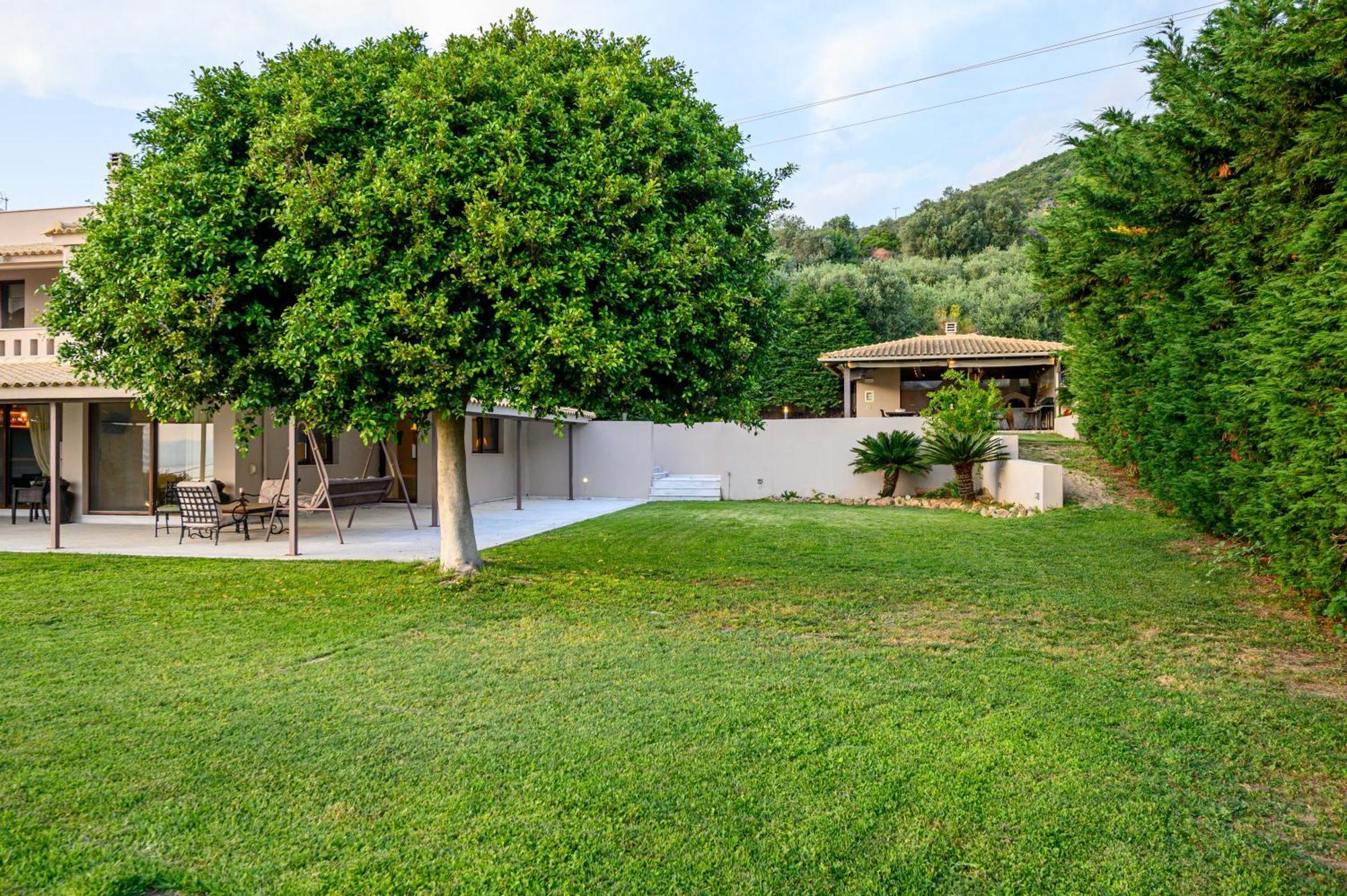 Senso Panorama And Villa *